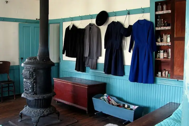 Saving Big by Keeping Clothes Simple
