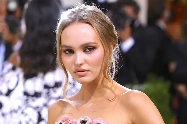 Lily-Rose Depp – 1 million d’euros
