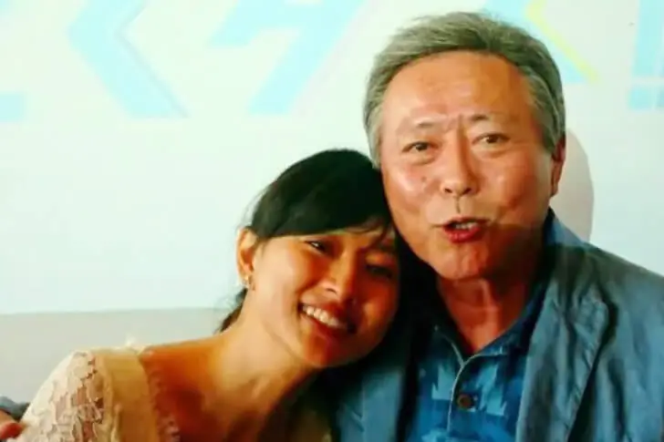 💖 7. 小倉智昭＆一般女性：長年連れ添う夫婦の絆