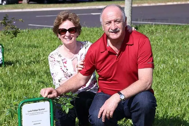 Luiz Felipe Scolari (73) e Olga Scolari (73) – 50 anos de casamento
