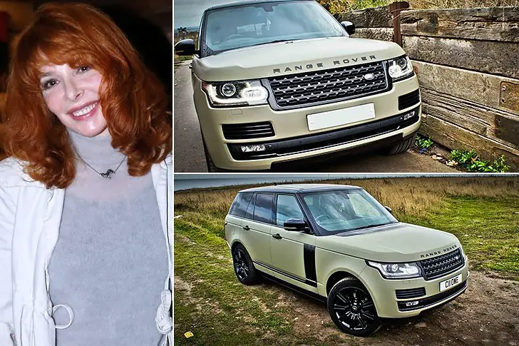 MYLÈNE FARMER – RANGE ROVER